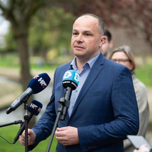 Siniša Hajdaš Dončić