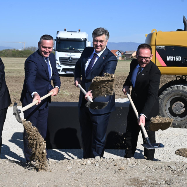 Tonči Glavina, Marijan Kustić, Andrej Plenković, Kresimir Ačkar i Stjepan Kožić