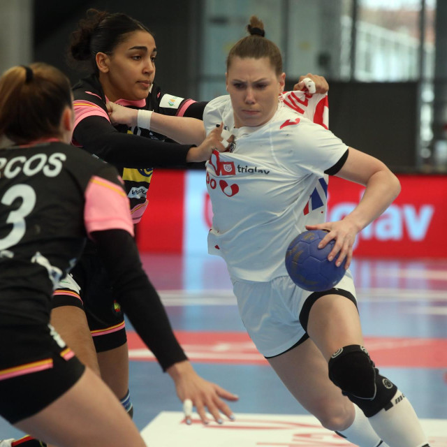 Hrvatska - Španjolska: Dejana Milosavljević