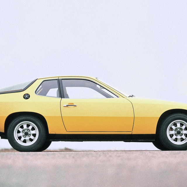 Porsche 924