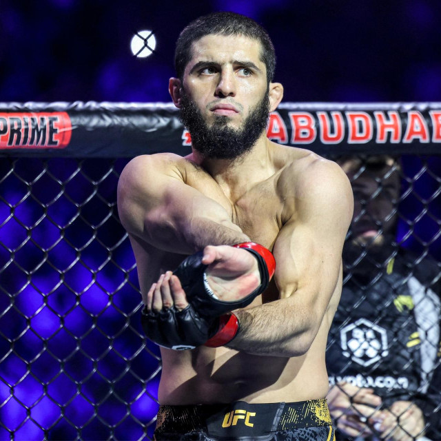 Islam Mahačev