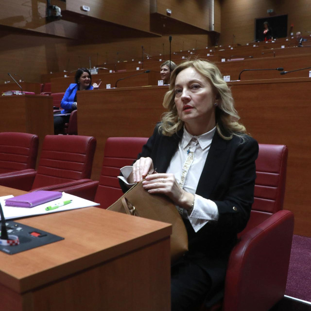 Marijana Petir
 