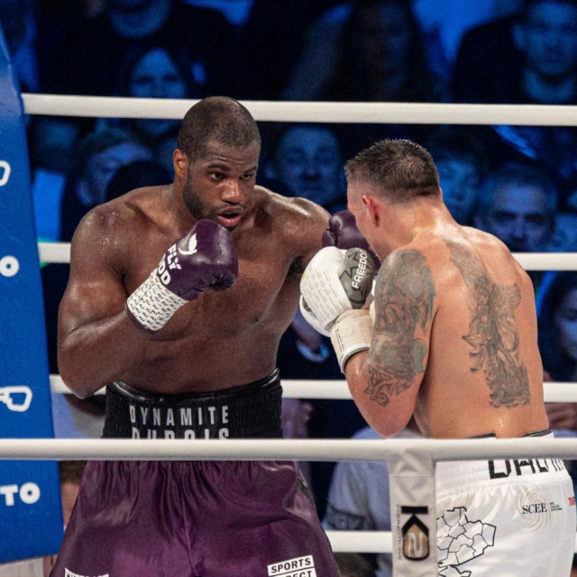 Oleksander Usik vs. Daniel Dubois