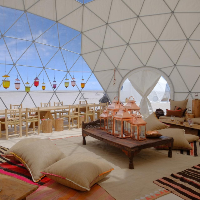 Ova straktivna struktura nalazi se u bolivijskoj slanoj ravnici 