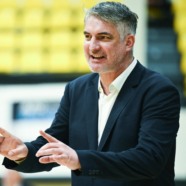 Damir Mulaomerović