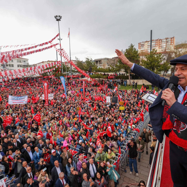 Ozgur Ozel na prosvjedu u Yozgatu