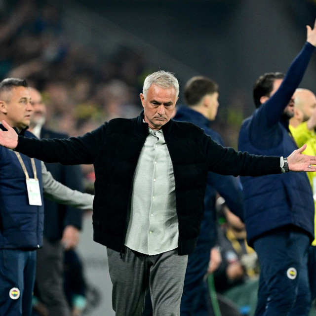 Jose Mourinho 