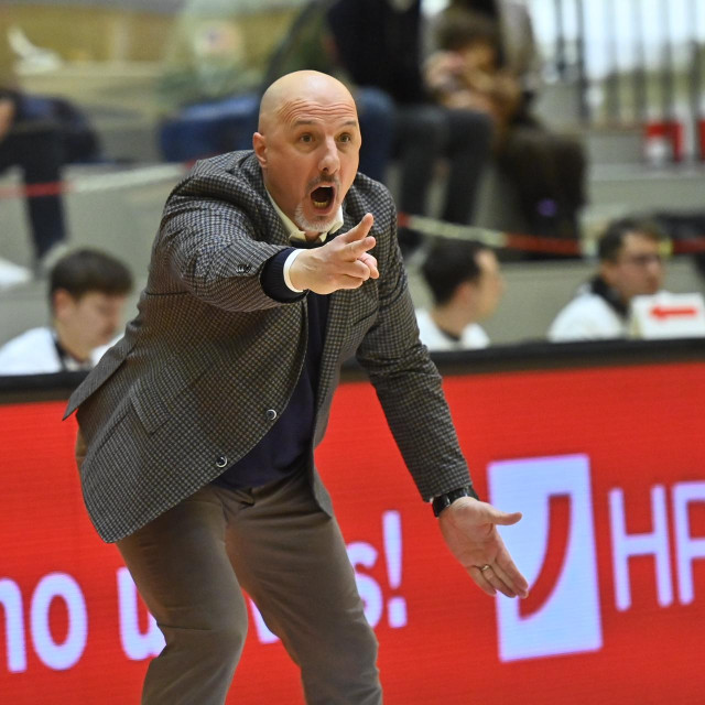 Trener Alkara Damir Milačić