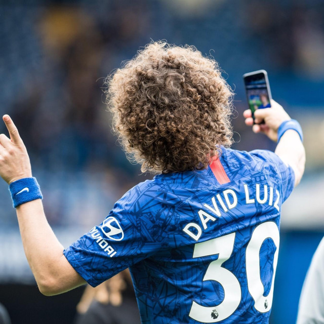 David Luiz iz dana u Chelseaju