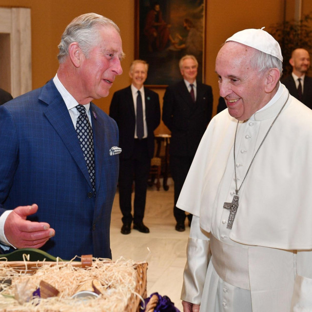 Papa Franjo i kralj Charles III