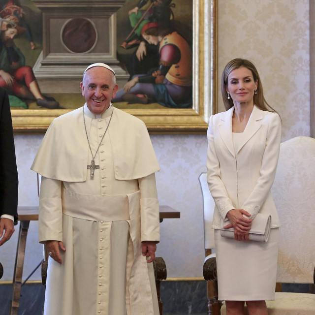 Kralj Felipe VI i kraljica Letizia od Španjolske prilikom susreta s papom