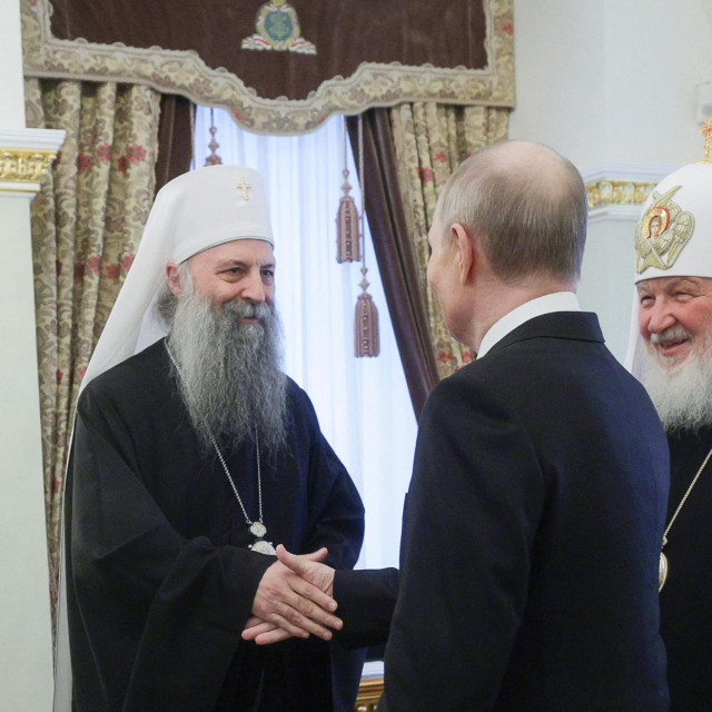Sastanak Vladimira Putina s patrijarsima Kirilom i Porfirijem