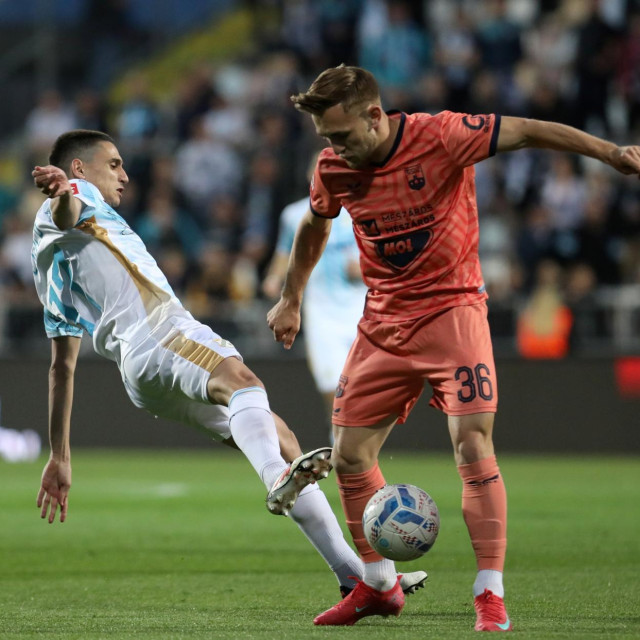 Rijeka - Osijek: Luka Menalo i Nail Omerović