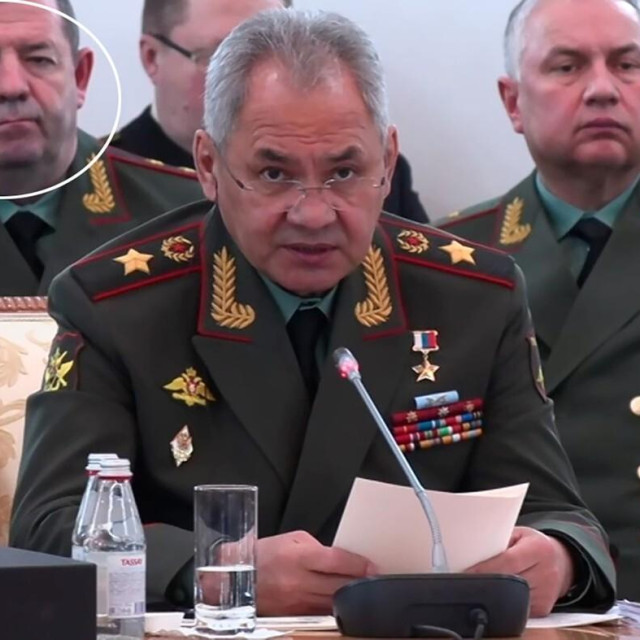 Jaroslav Moskalik i bivši ruski ministar obrane, danas tajnik ruskog Vijeća sigurnosti, Sergej Šojgu (u sredini)