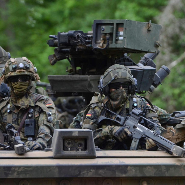 Vojnici, ilustracija