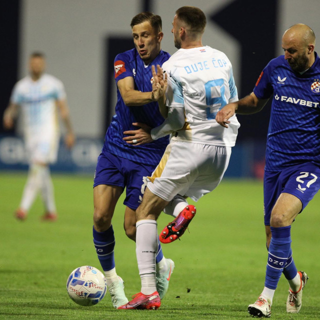 Dinamo - Rijeka: Duje Čop i Josip Mišić