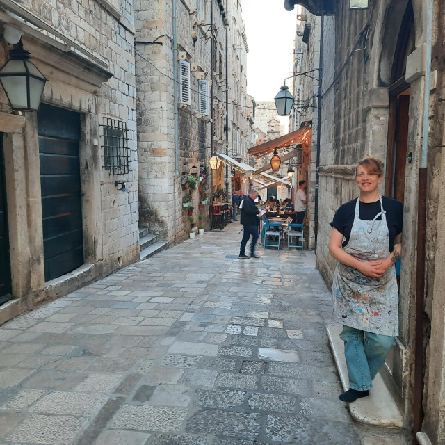 Ulica Prijeko u Dubrovniku, Anamarija Obradović