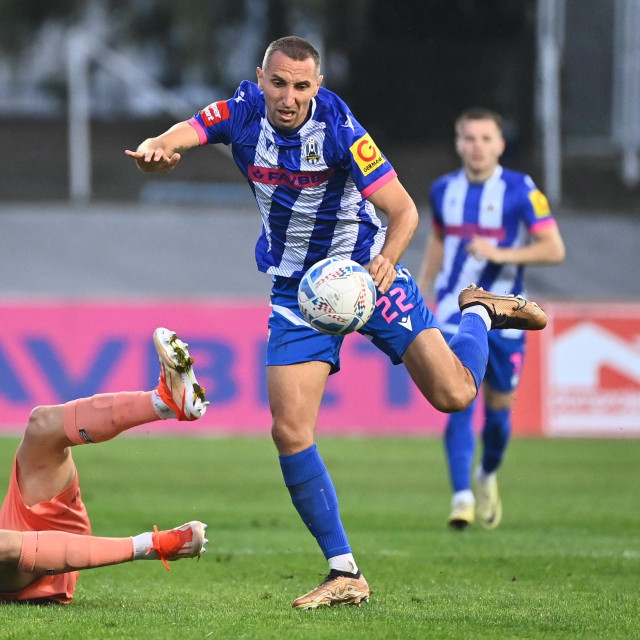 Lokomotiva - Osijek: Marin Leovac