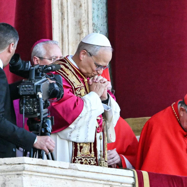 Papa Lav XIV. tijekom svog prvog obraćanja javnosti