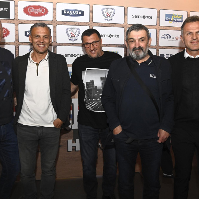 Robert Grdović, Dragan Vukoja, Janko Janković, Predrag Jurić i Stjepan Tomas

 