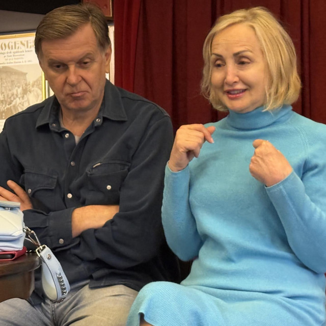 Čovječe, ne ljubi se, konferencija za tisak