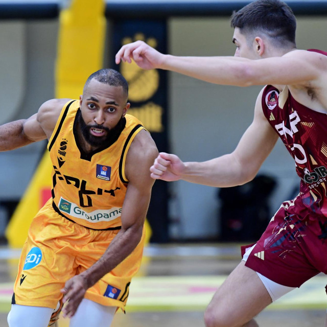 Adam Smith doveden je na Gripe s nadom da Splitu može donijeti naslov


 