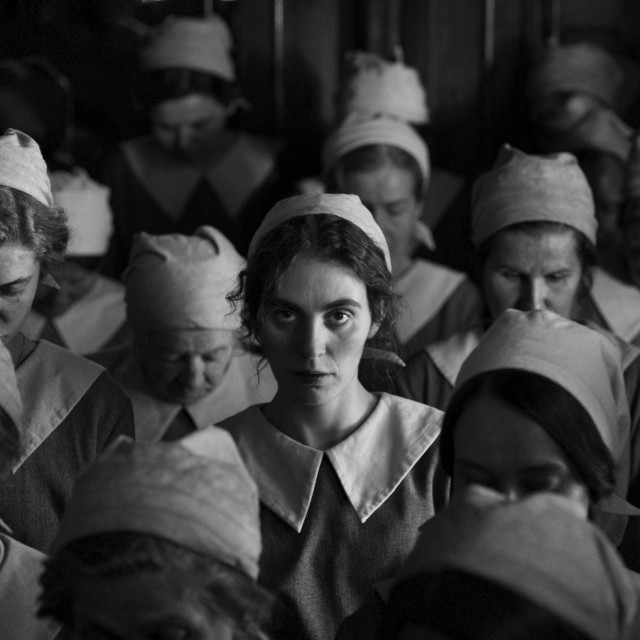 Vic Carmen Sonne, Djevojka s iglom, Magnus von Horn