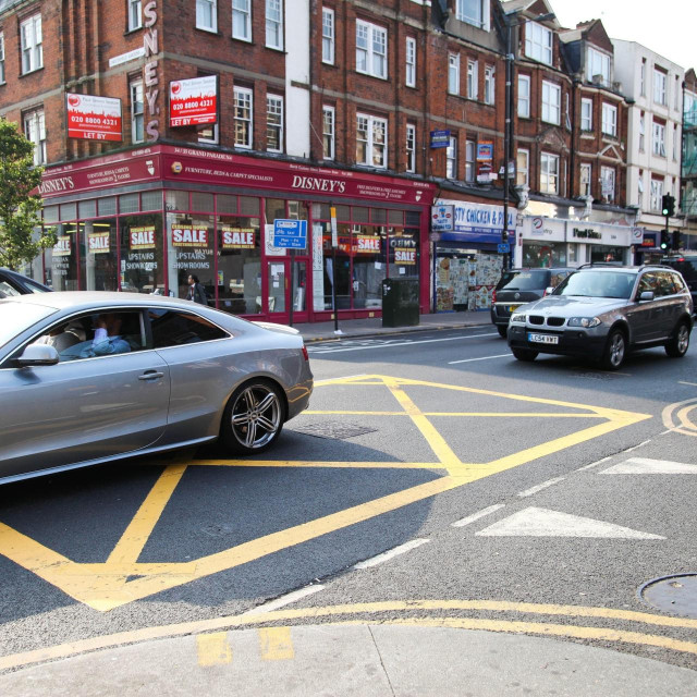 Križanje u Londonu, iliustracija