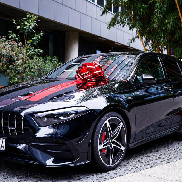 Uručivanje nagrade Mercedes AMG A35
Nagradna igra ”Win with HELL”, Zagreb, Hrvatska, 07.05.2025.,