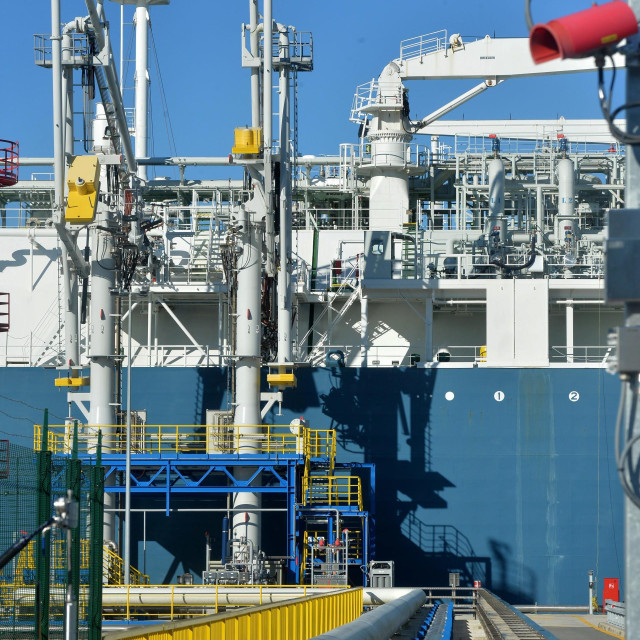 Plutajući terminal LNG Croatia za iskrcaj plina