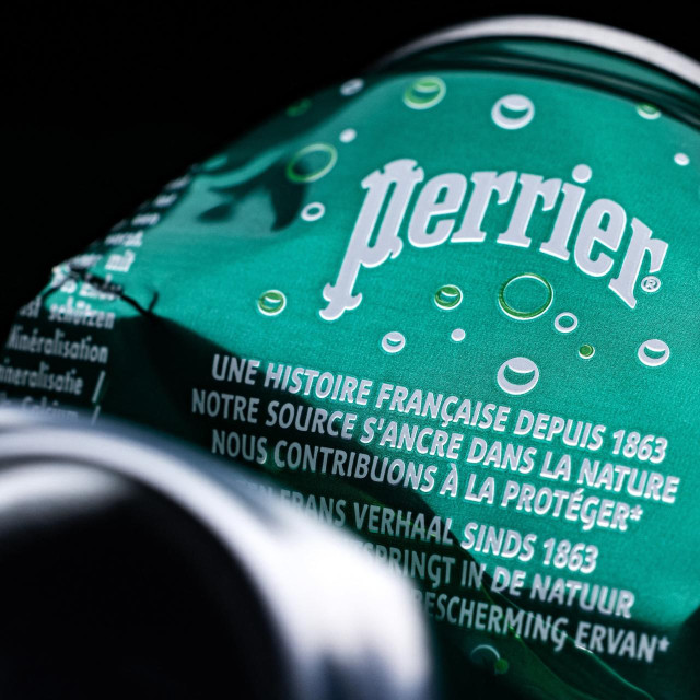 Limenka mineralne vode Perrier