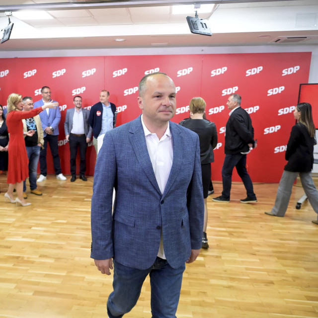 Siniša Hajdaš Dončić