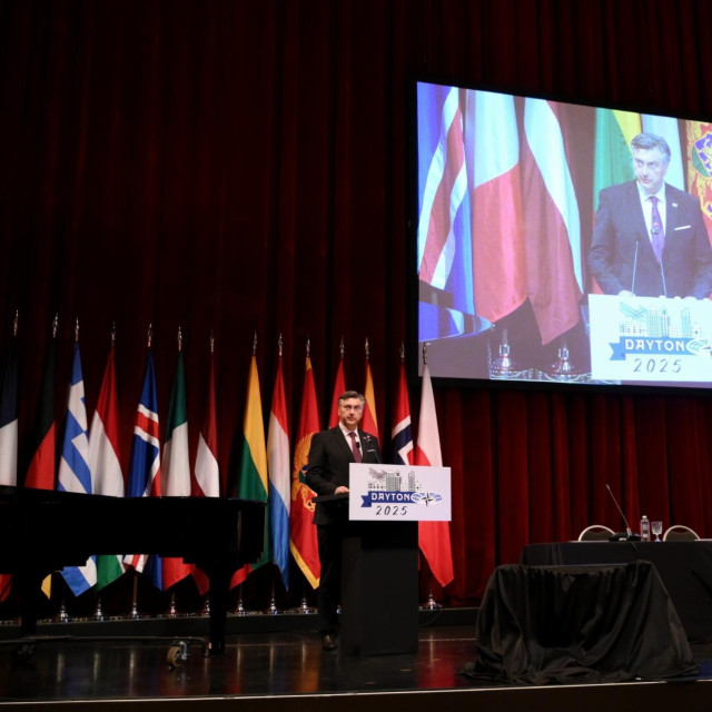 Andrej Plenković govori na sjednici Parlamentarne skupštine NATO-a u Daytonu