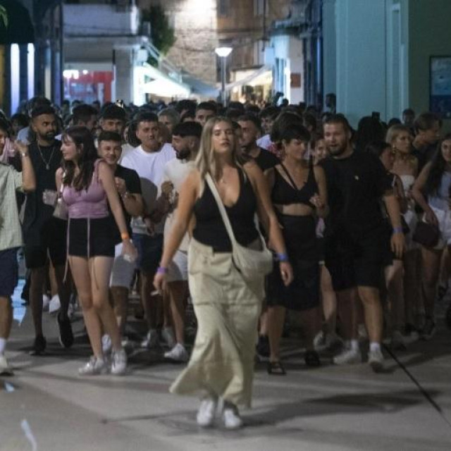 Turisti u Splitu