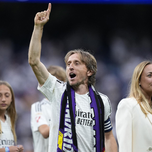 Luka Modrić s obitelji