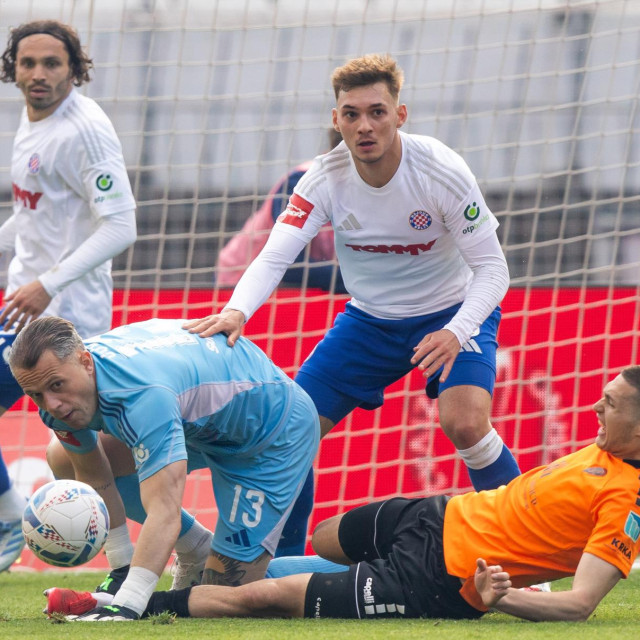 Hajduk - Šibenik: Ivan Lučić i Niko Sigur