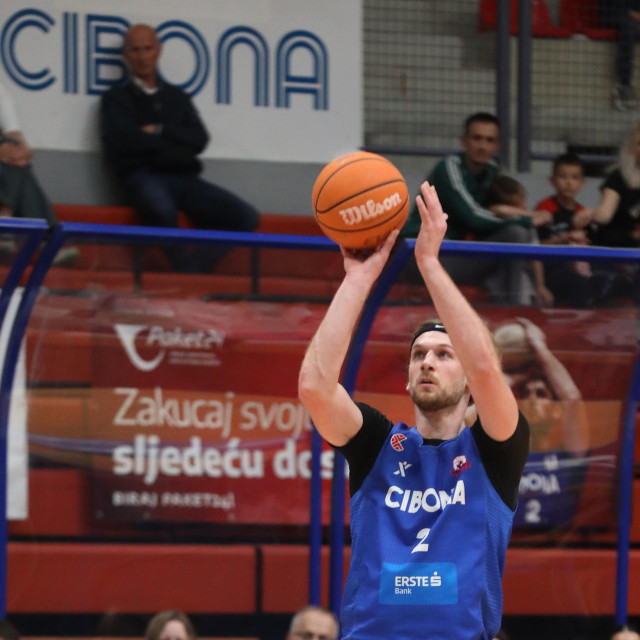 Toni Ročak