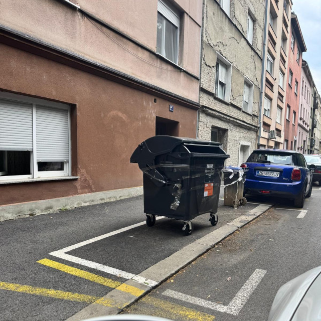 Kontjener koji je poslužio za rezerviranje mjesta