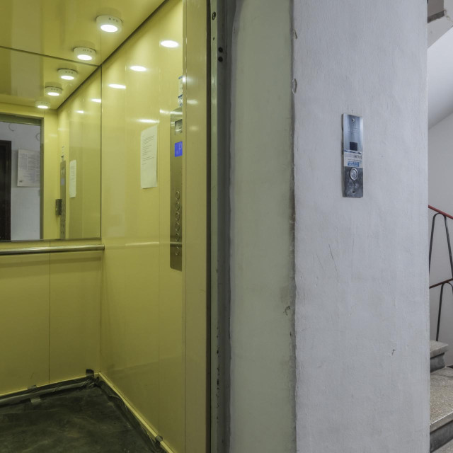 Stubište i lift zgrade