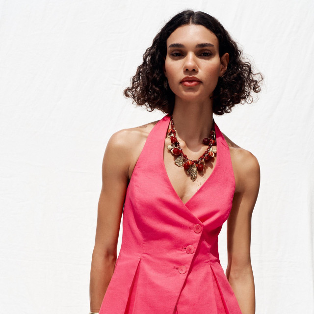 Zara laneni prsluk na preklop (29,95 eura)