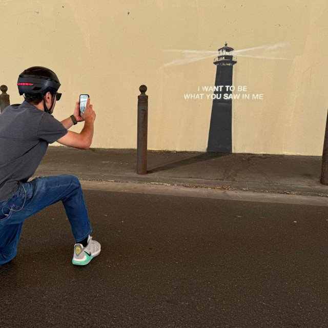 Rad street artista Banksyja u Marseilleu