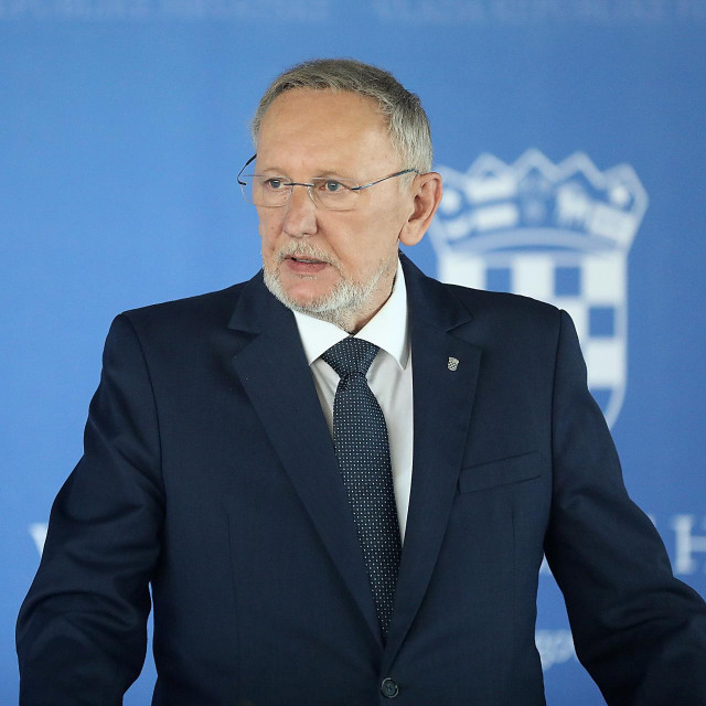 Davor Božinović