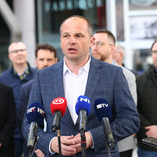 Siniša Hajdaš Dončić