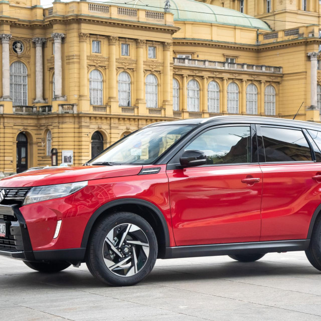 Suzuki Vitara Hybrid