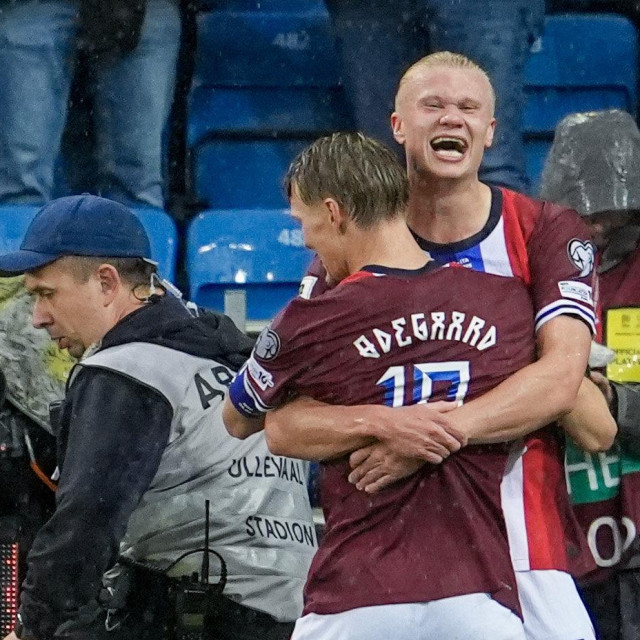 Erling Braut Haaland i Martin Odegaard slave pogodak protiv Italije