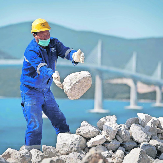 Radovi na Peljškom mostu i pristupnim cestama