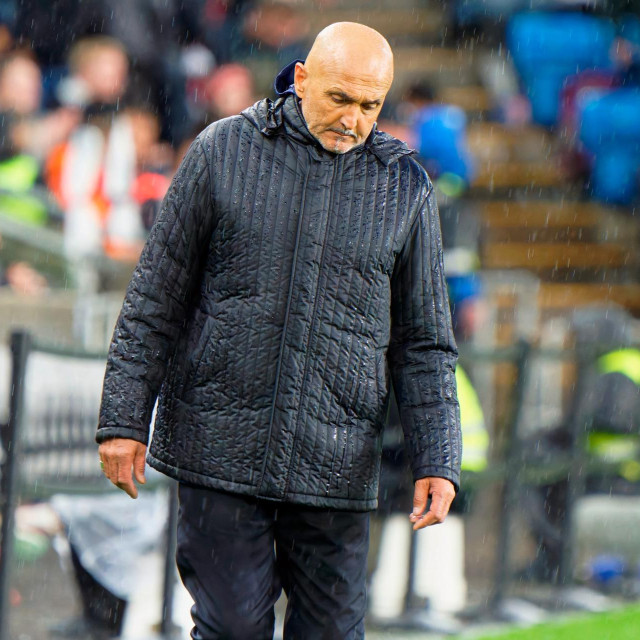 Luciano Spalletti na utakmici s Norveškom u Oslu