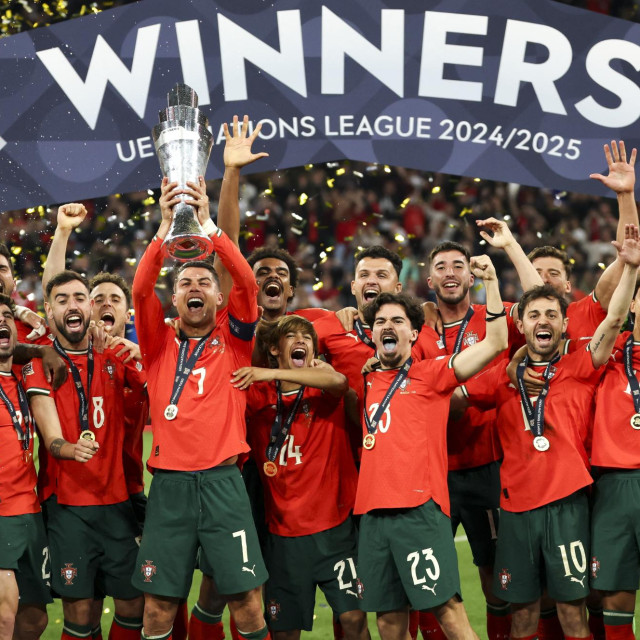 Slavlje Portugalaca