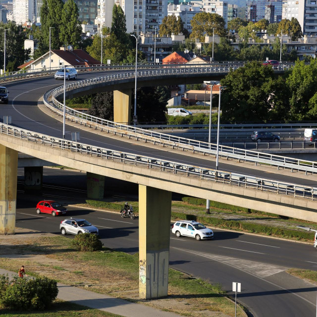 Petlja Držićeva - Slavonska avenija