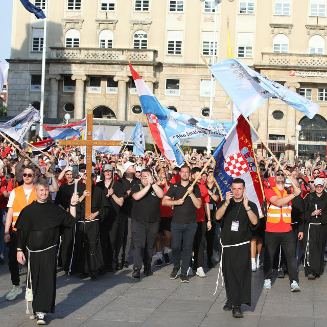Antunovski hod mladih